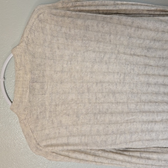 The Limited | Gray Long Cardigan Sweater Size Medium - Picture 4 of 9